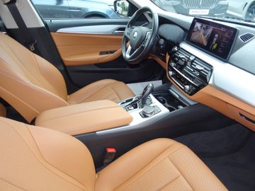 BMW 530 - 8