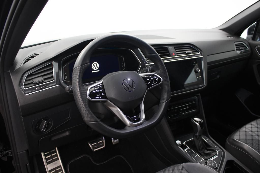 Volkswagen Tiguan Allspace R-Line 4Motion 2.0 TSI AHK*Pano*