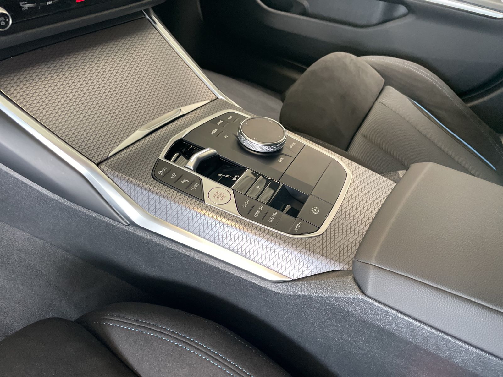 BMW 330 - Bild 17