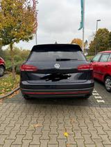 Volkswagen Vw Touareg - Volkswagen Touareg in Wiesbaden