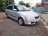 Skoda Fabia Combi Elegance 1,4 /1.Hand /Klima/Tüv 1-27 - Skoda Fabia: Combi Elegance