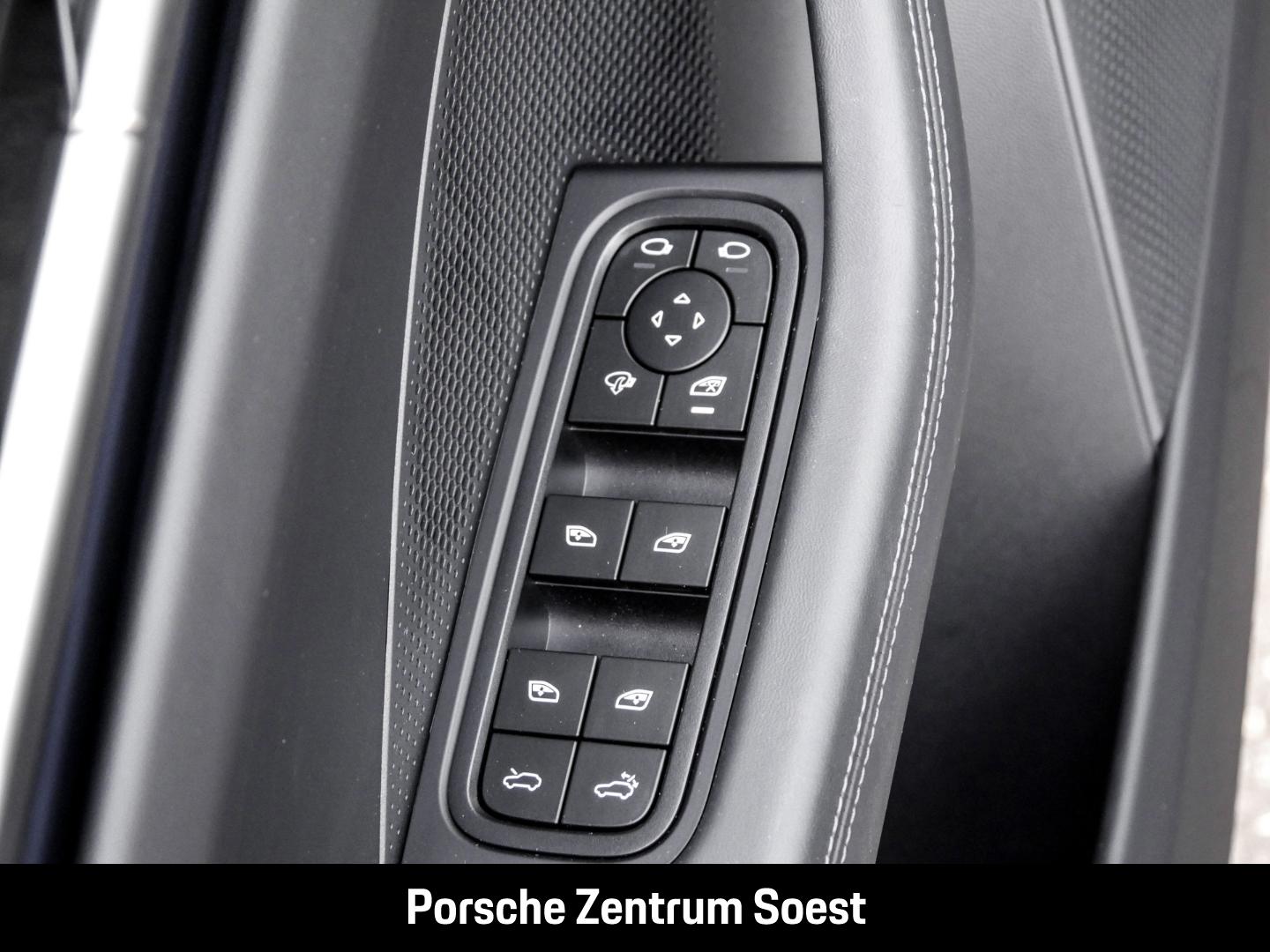 Porsche Macan Electric Basis/21-Zoll/Panoramadach/BOSE
