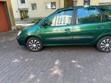 Renault  Megane scenic - Renault Megane aus 2000: Kombi