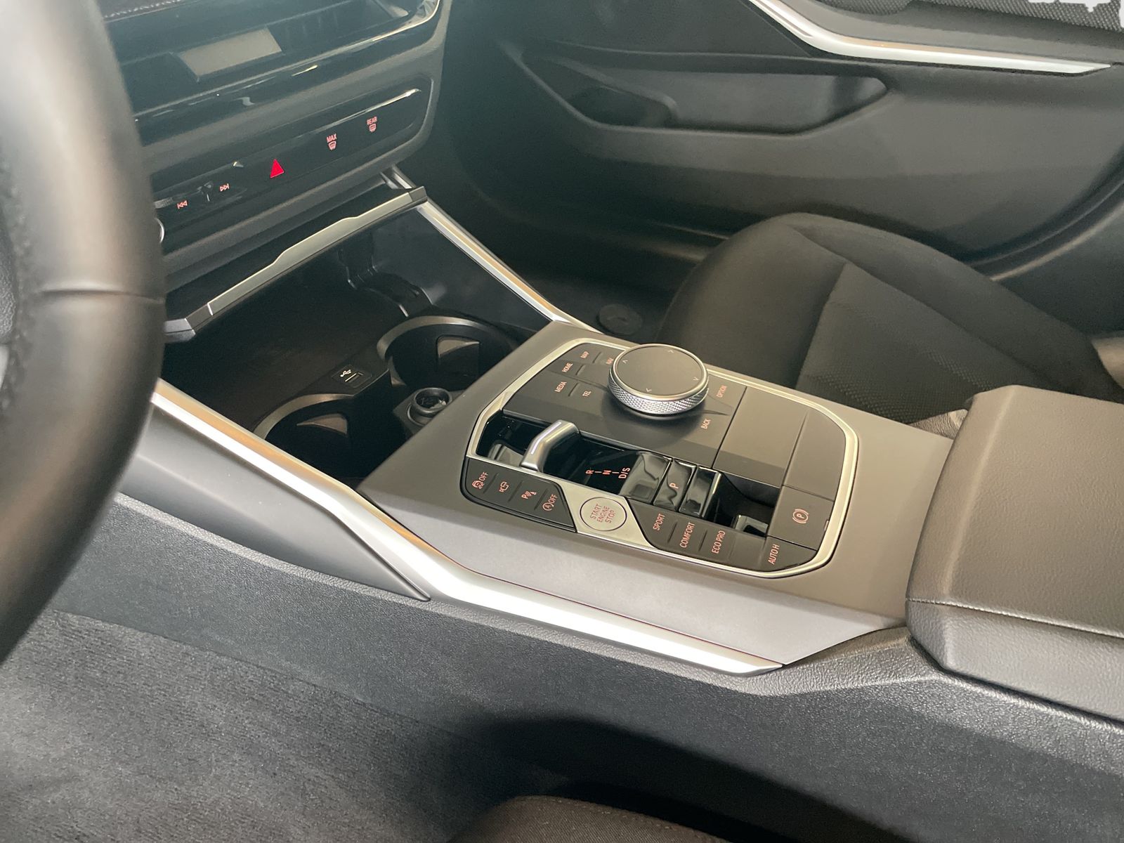 BMW 320 - Bild 17