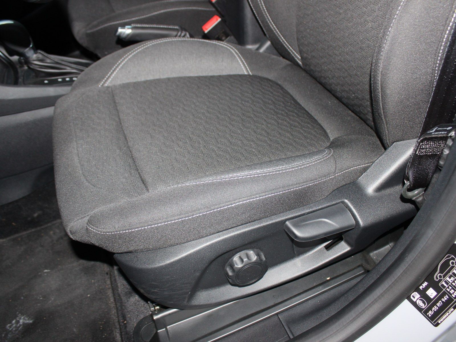 Fahrzeugabbildung Ford Puma Titanium Start/Stopp 1,0 EcoBoost