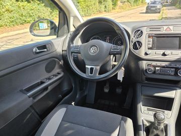 Volkswagen Golf - 8