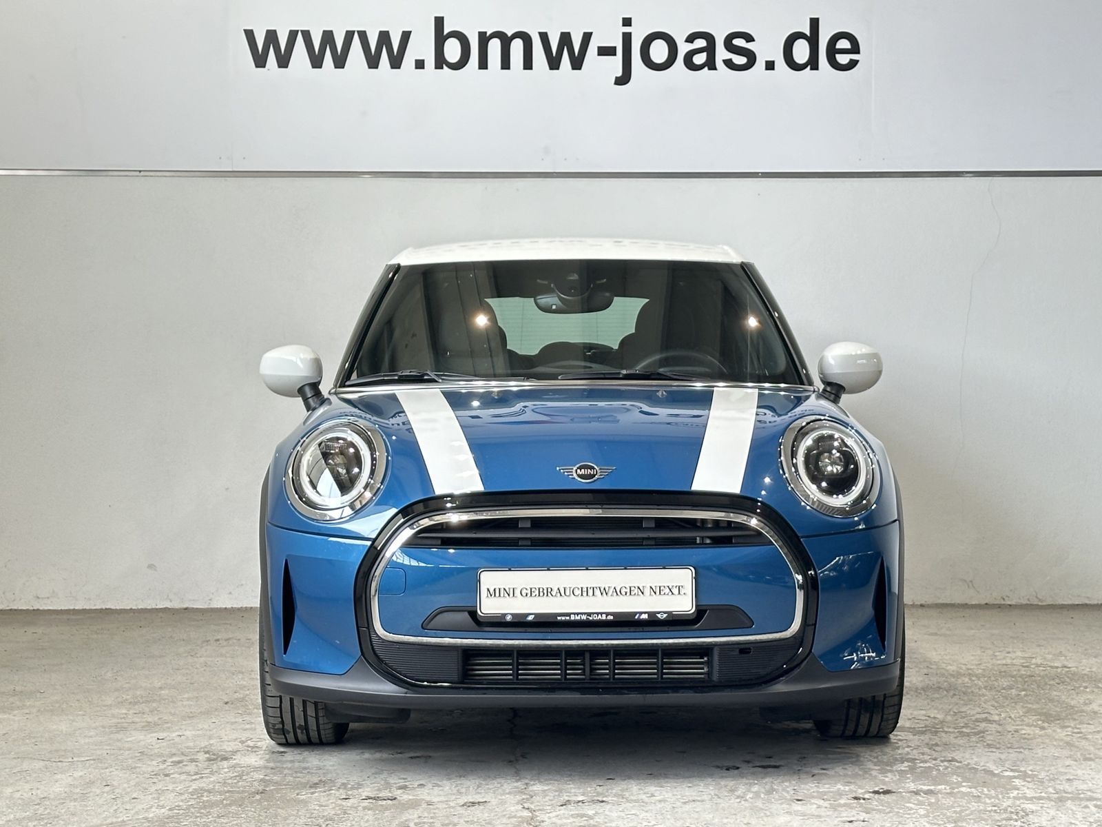 Fahrzeugabbildung MINI Cooper 5-Türer Navi Komfortzugang Rückfahrkamera