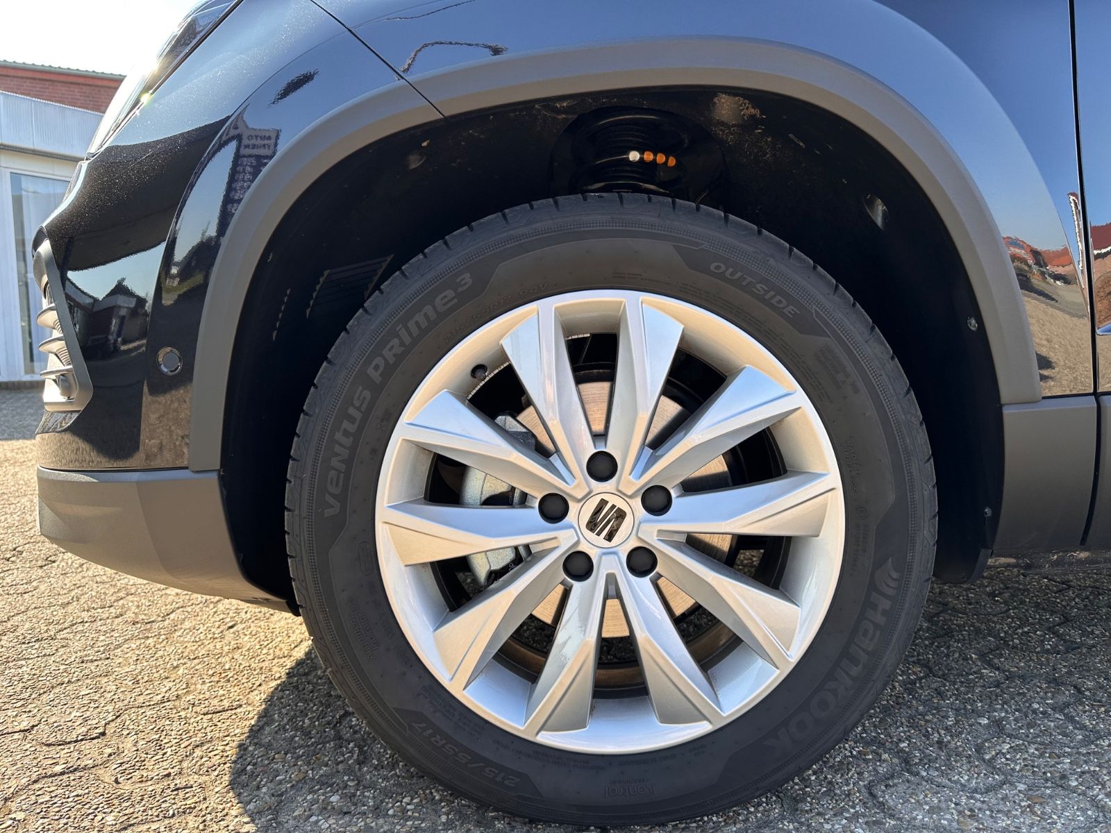 Fahrzeugabbildung SEAT Ateca 1.5 TSI Style DSG AHK/Navi/ACC/LED/SHZ/APP