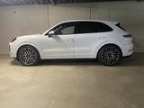 Porsche Cayenne E-Hybrid | Luftfederung | BOSE | 22-Zoll - Porsche Cayenne: Weiß