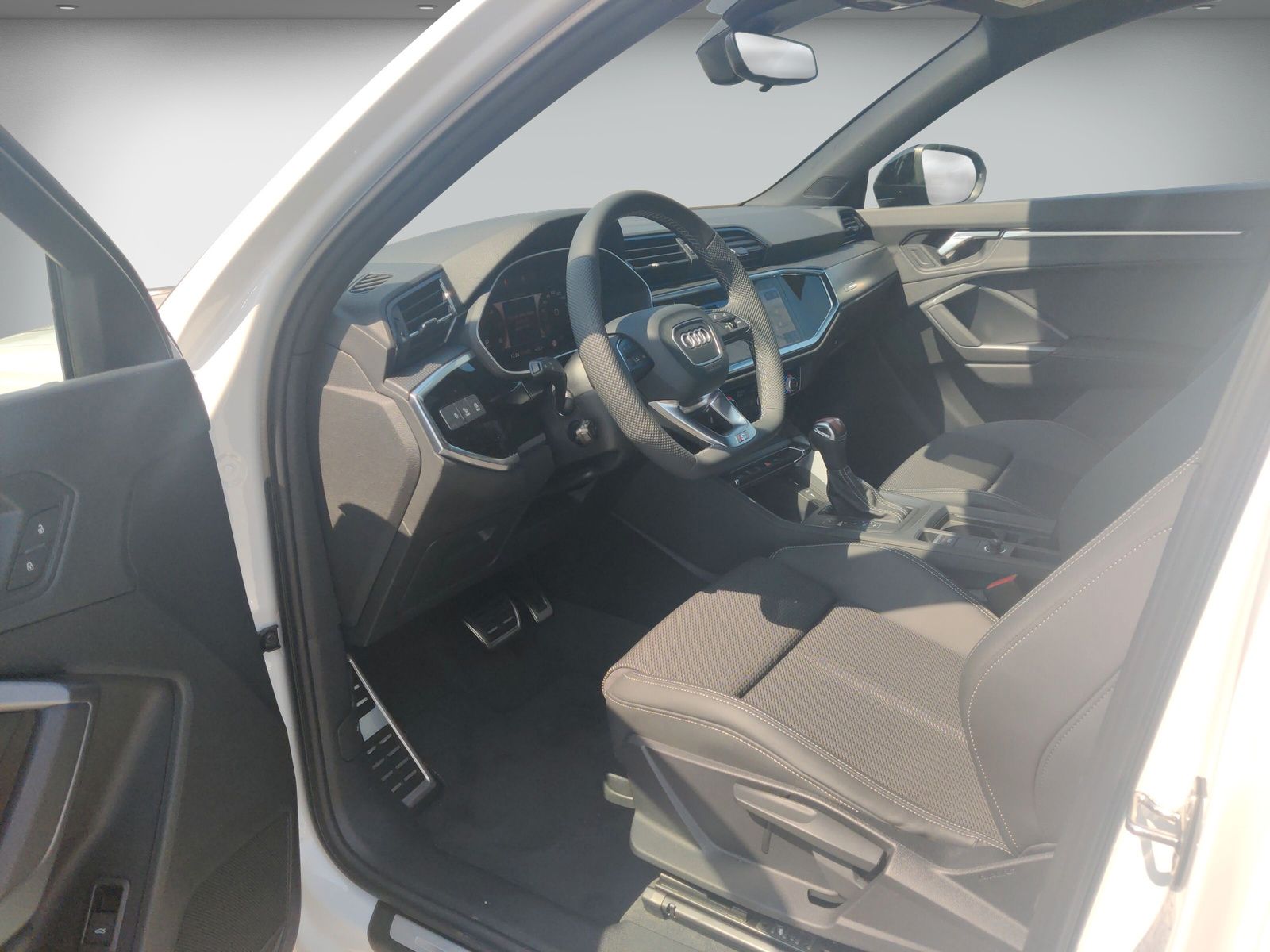 Audi Q3 - Bild 11