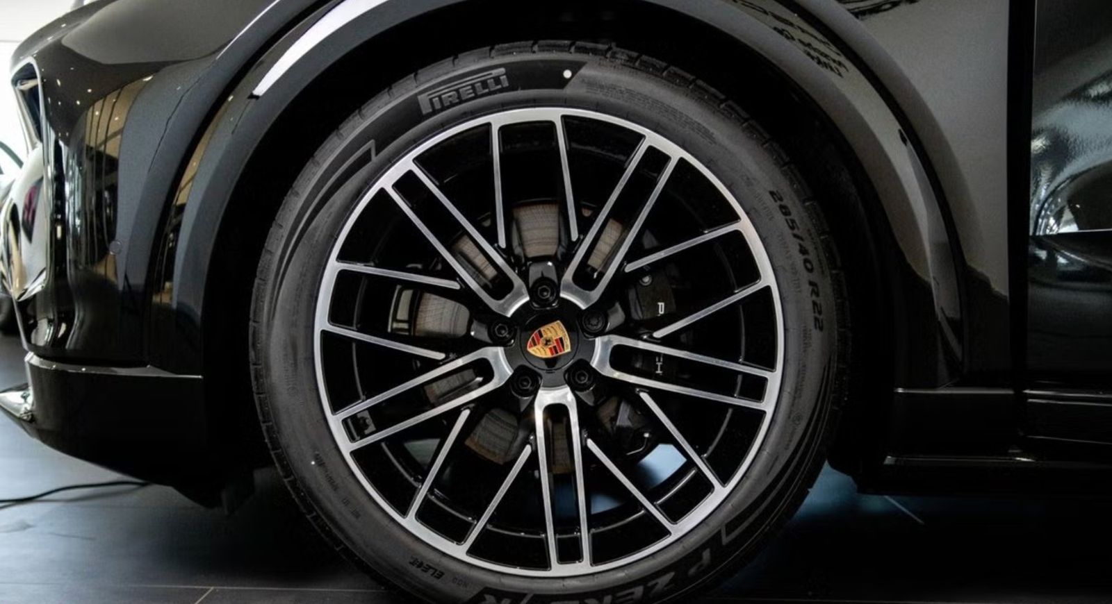Porsche Cayenne Electric Coupé imagem 3