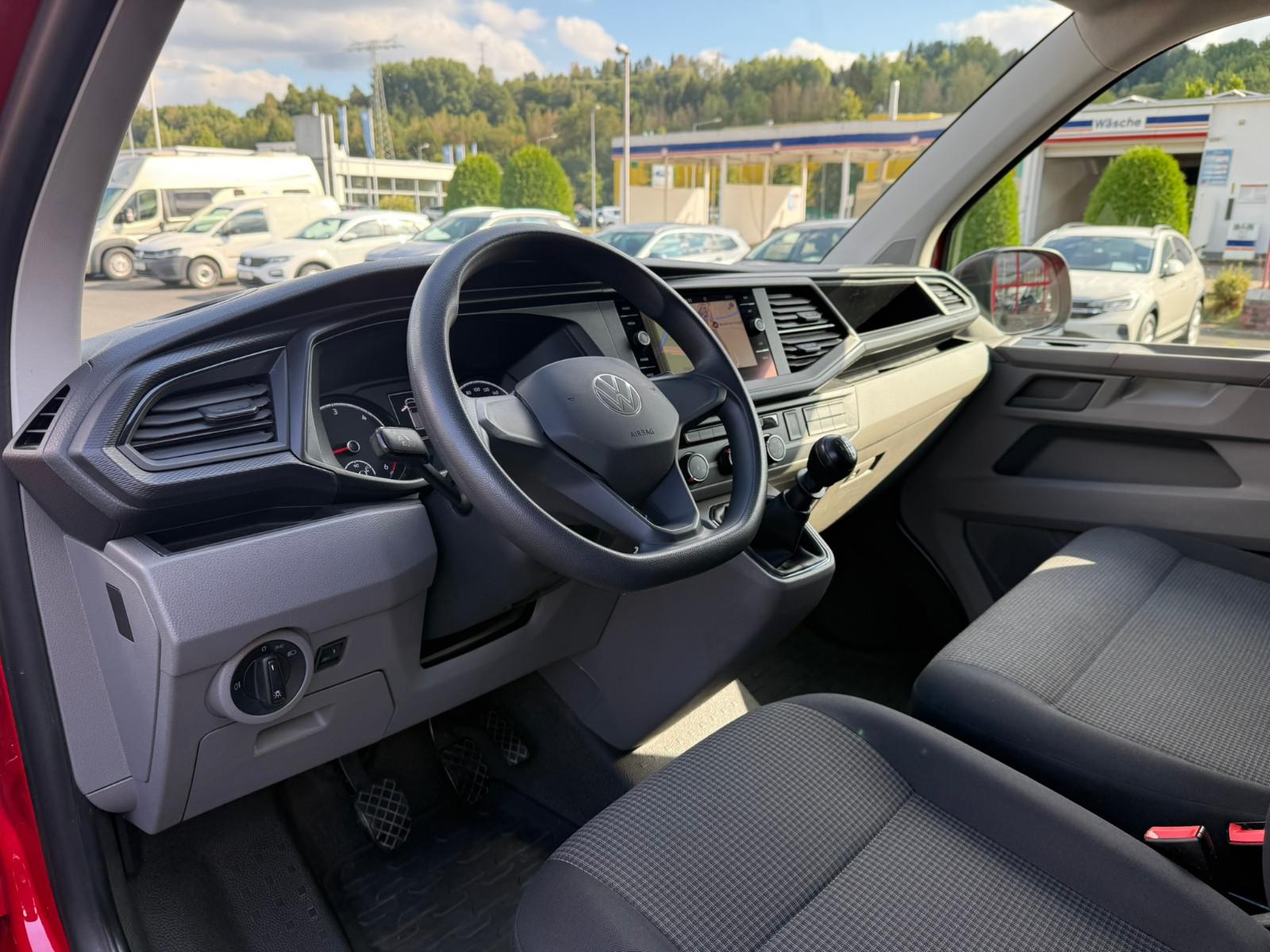 Volkswagen T6.1 Transporter Kasten EcoProfi*NAVI*AHK*