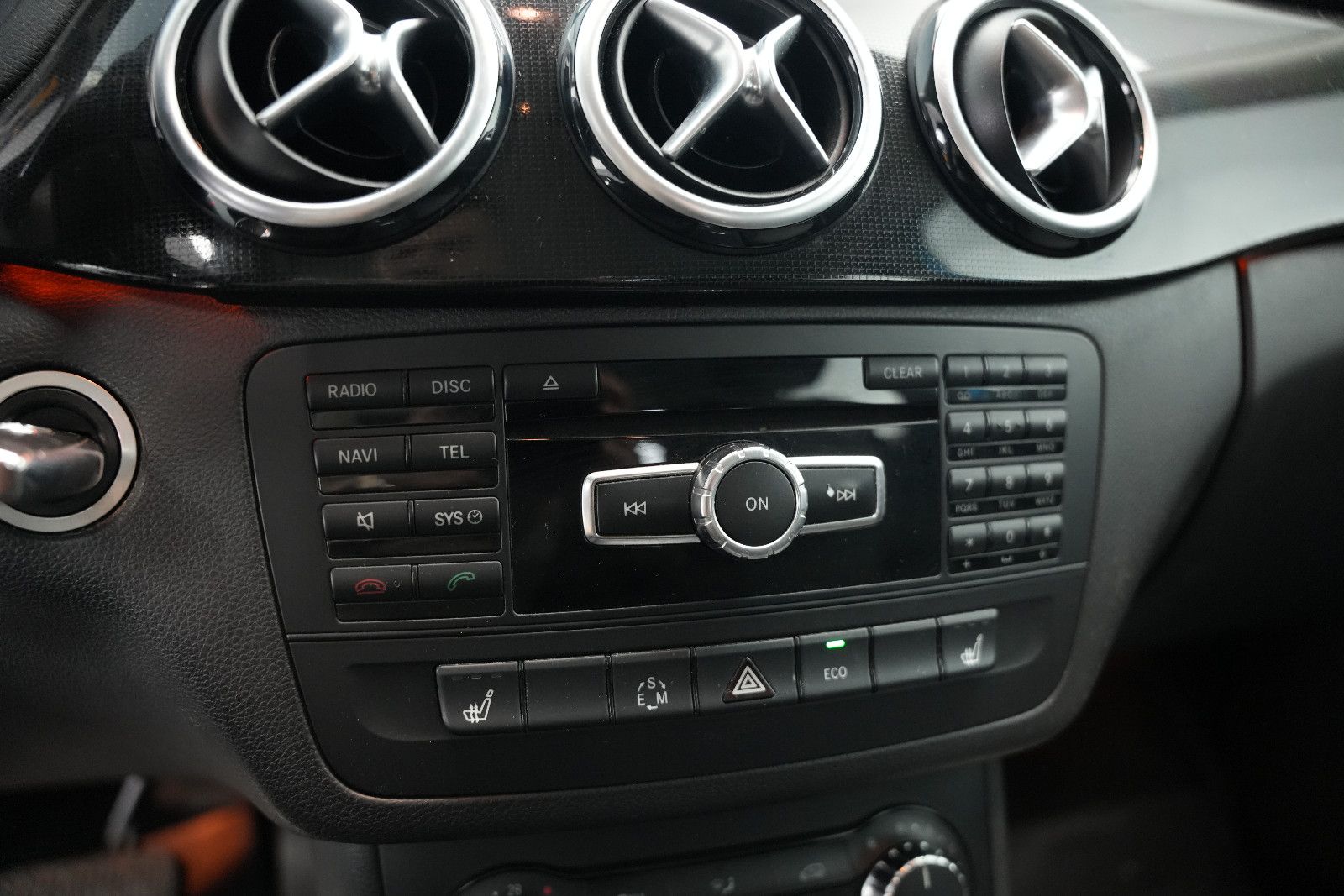 Fahrzeugabbildung Mercedes-Benz B 180 CDI/Edition E/Navigation/SHZ/MFL/ALU/
