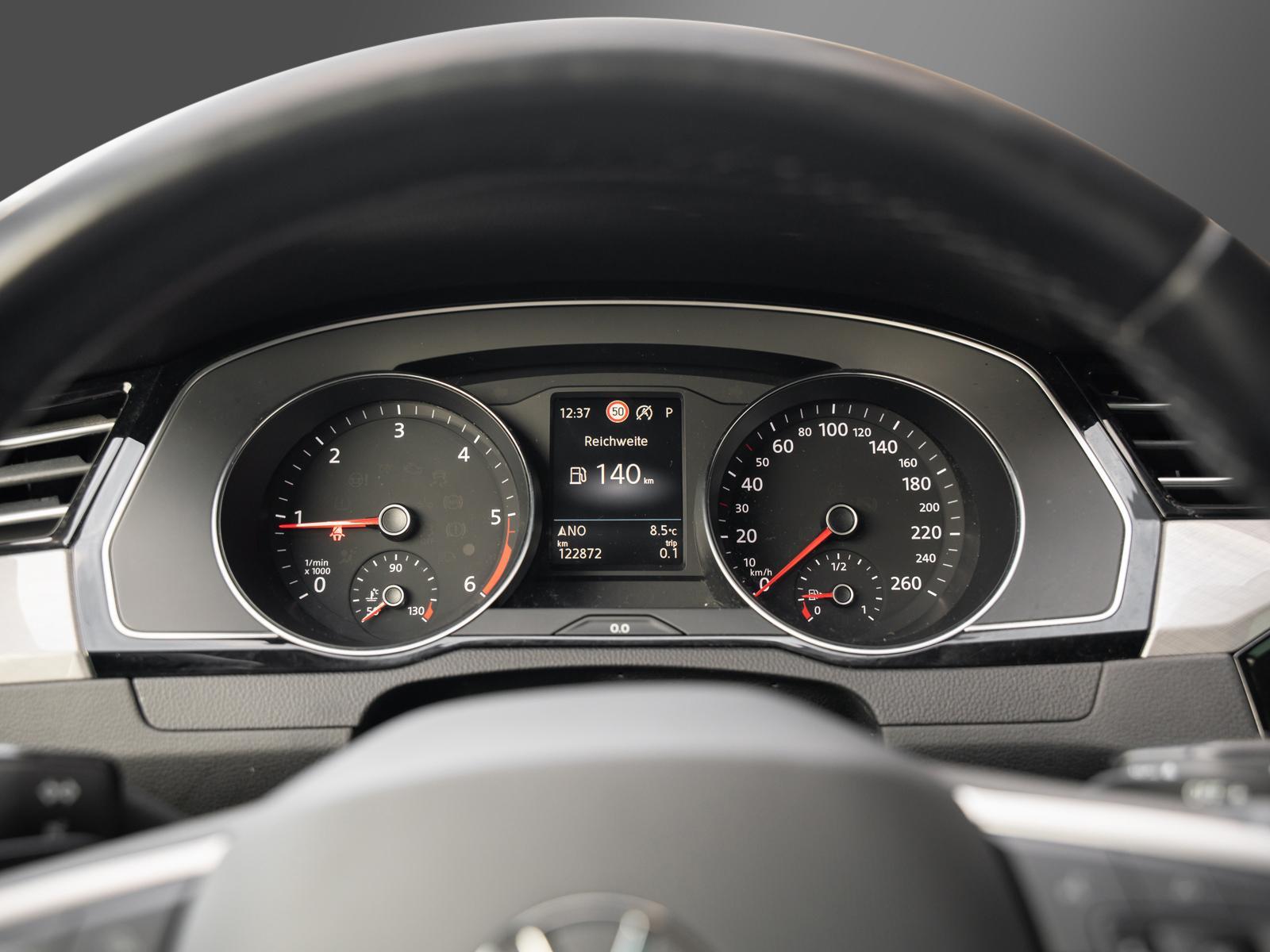 Volkswagen Passat AHK Business-Pak Premium Massage, миниатюра 14