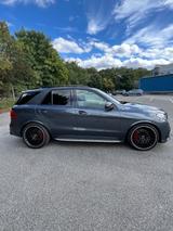 Mercedes-Benz GLE 63S 4M AMG MB100+Inspektion+TÜV Neu, 22 Zoll - graue Mercedes-Benz GLE 63 AMG