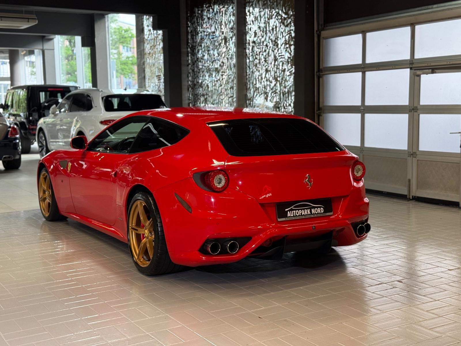 FERRARI FF 6.3 V12 PACK CARBONE