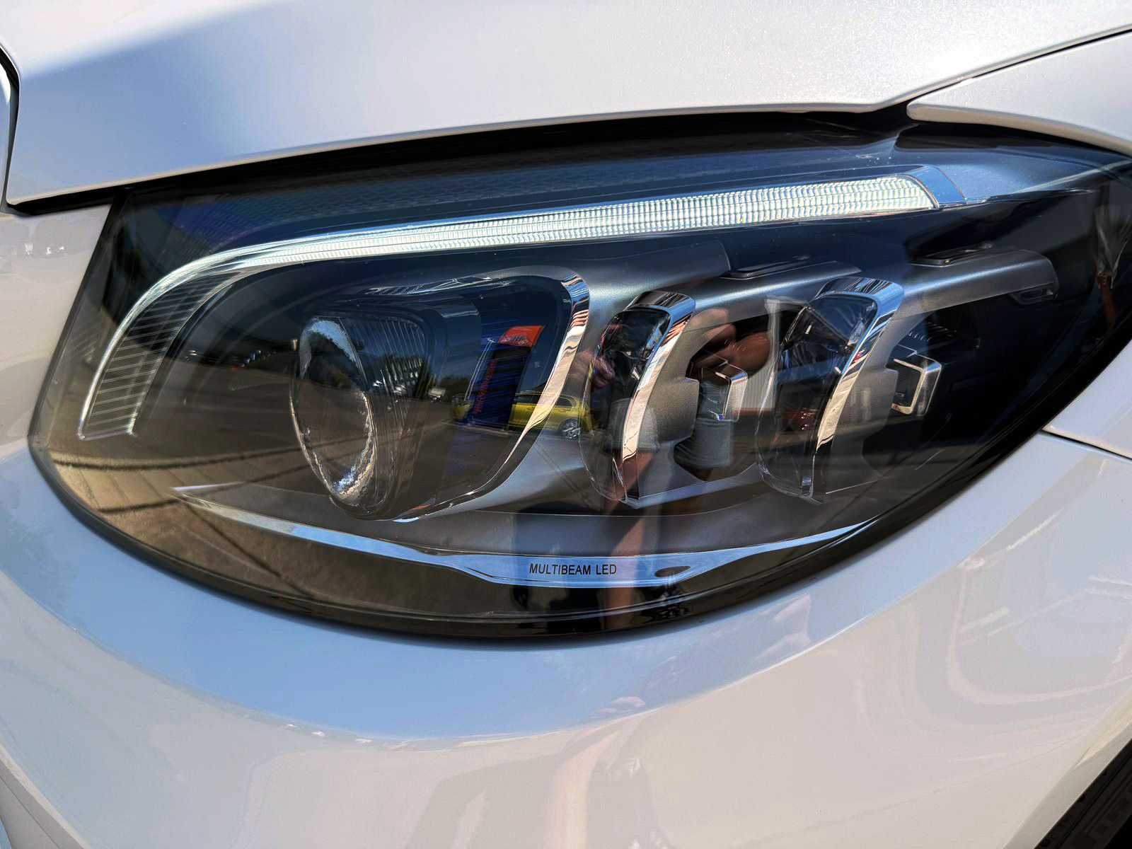 Fahrzeugabbildung Mercedes-Benz C200 Cabrio 4Matic AMG-Line ACC 360° HUD LED SHZ