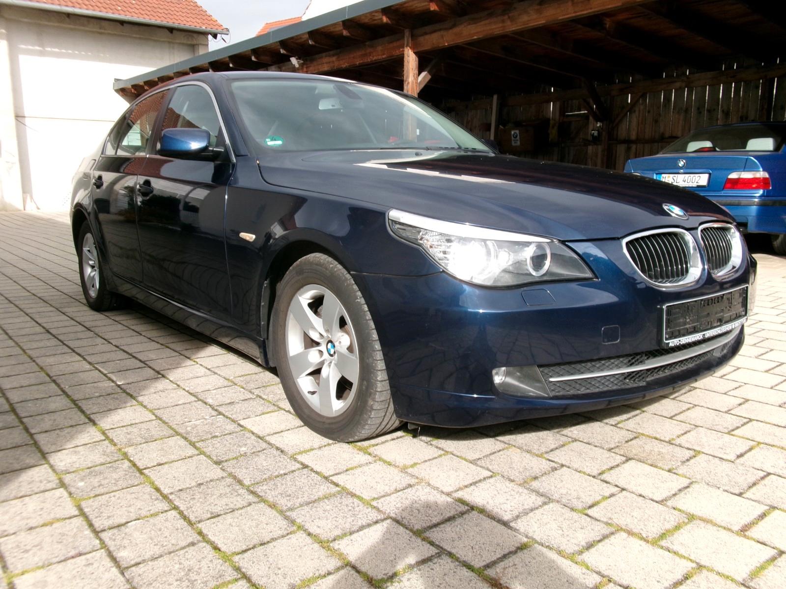 BMW 523 5 BERLINE 523 I / XENON | 190 ch | BVM | HAYON ÉLECTRIQUE | VOLANT EN CUIR