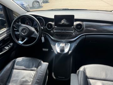 Mercedes V 250 - 12