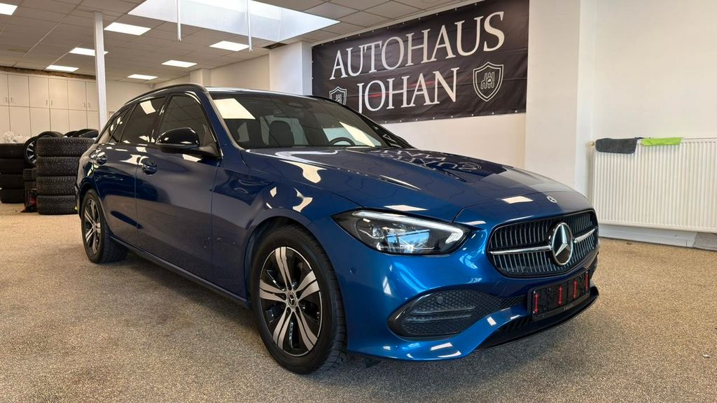 Image of Mercedes-Benz C 220