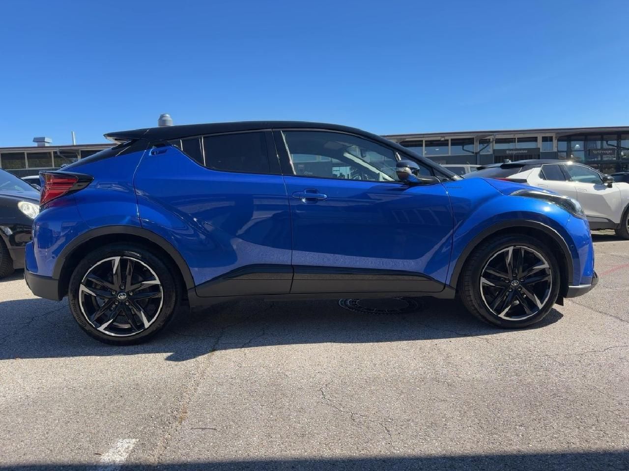 Fahrzeugabbildung Toyota C-HR 2.0 184PS Hybrid GR Sport*