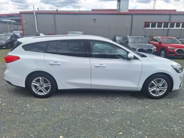 Ford Focus - 8