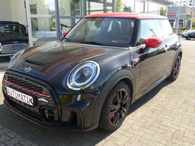MINI John Cooper Works 2.0 Essential Trim Aut.*PANO*