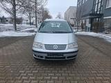 Volkswagen VW sharan 1,9 tdi facelift - Volkswagen Sharan: Limousine