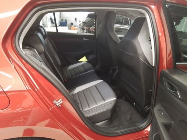 Volkswagen Golf - Bild 9