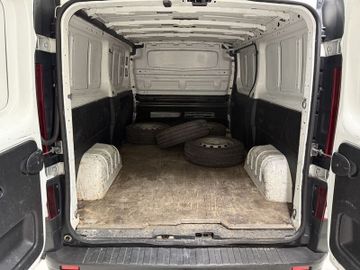 Renault Trafic - 10