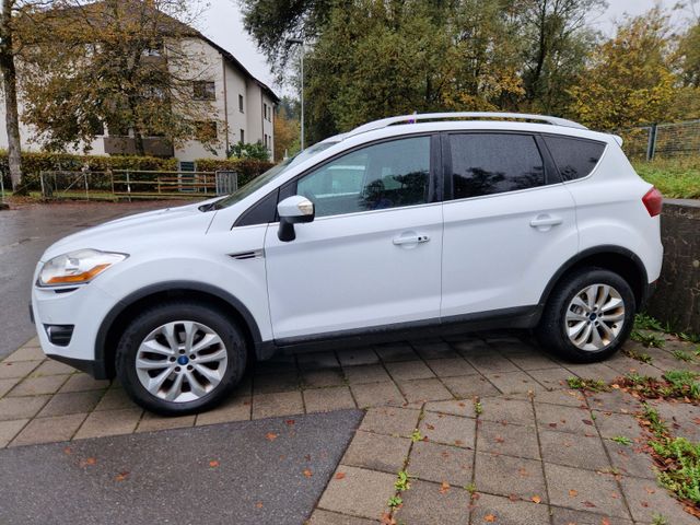 Ford Kuga 2,0 TDCi 4x4 120kW Titanium Titanium