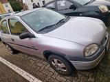 Opel Corsa B - Opel Corsa aus 1998: B