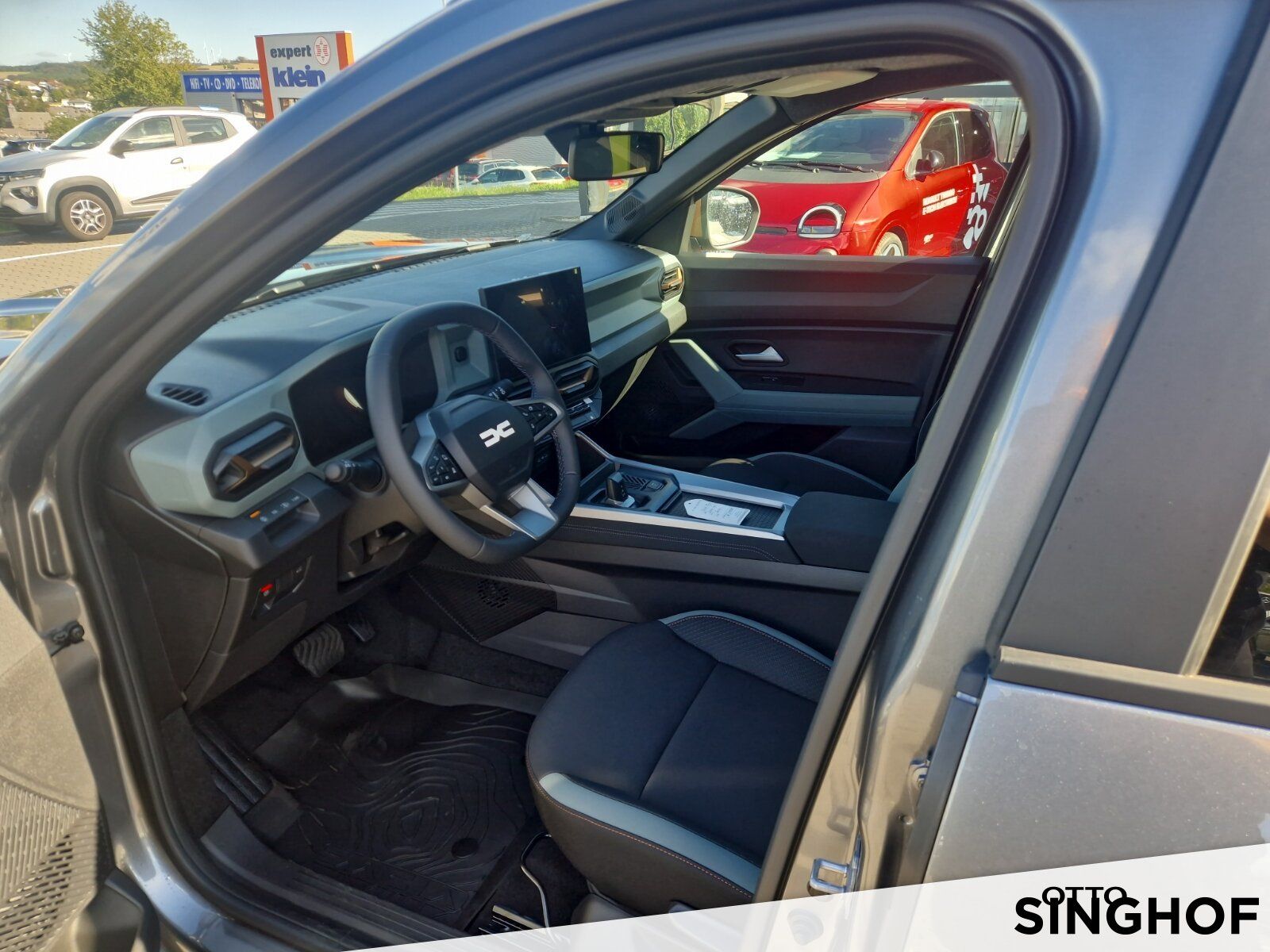 Fahrzeugabbildung Dacia Bigster Extreme Hybrid 155