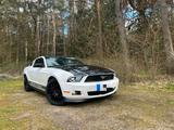 Ford Mustang - Ford Mustang aus 2011: Coupe