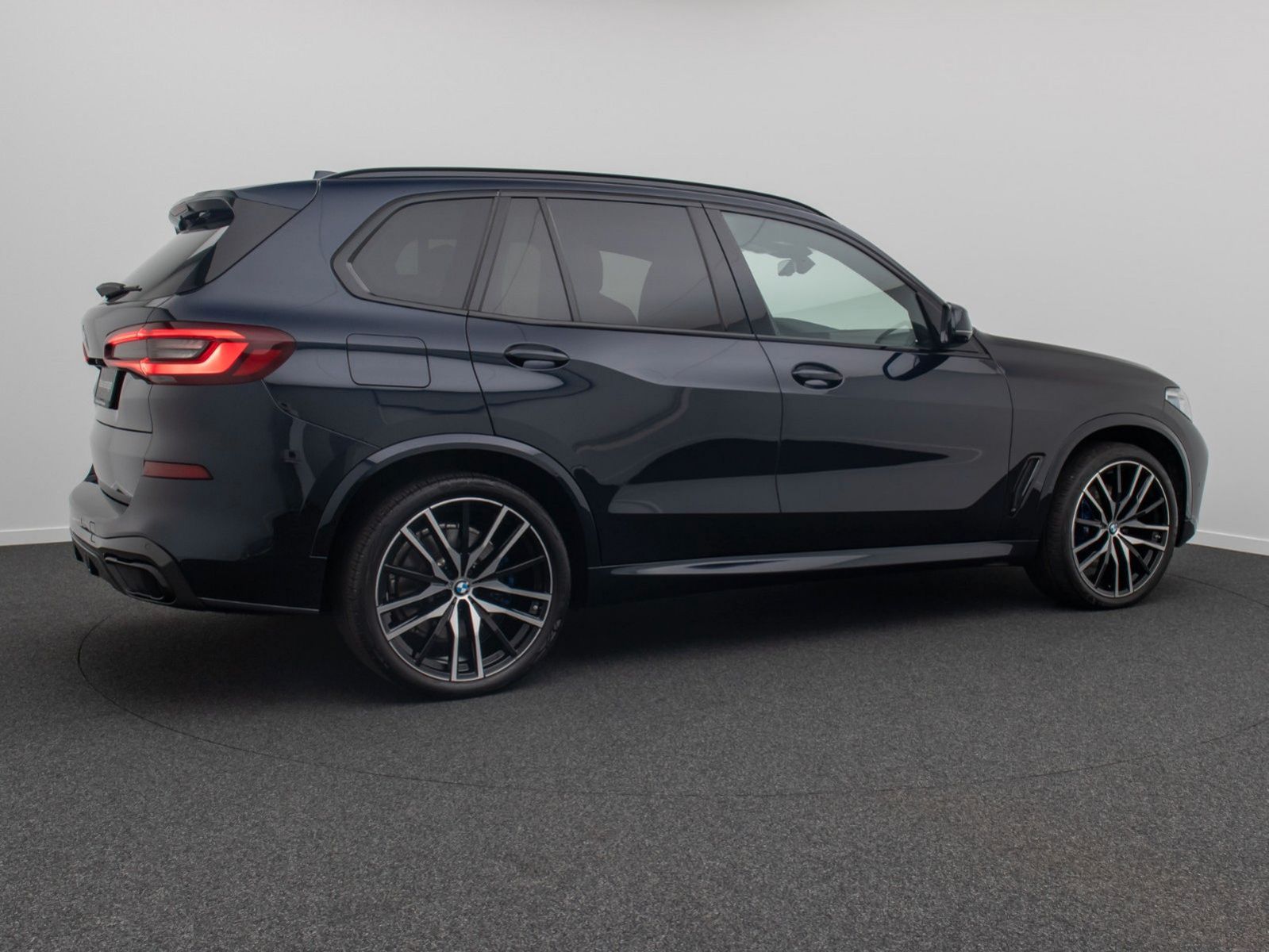 Fahrzeugabbildung BMW X5 xD30d M Sport 360° Laser DAB Panorama 22Zoll