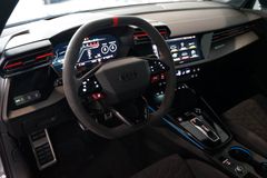 AUDI RS3 Sportback | Pano | Schalensitze | Carbon AUDI RS3 Sportback | Pano | Schalensitze | Carbon