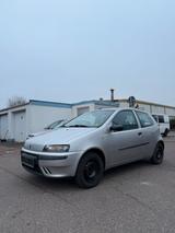 Fiat Punto 1.2 Benzin Neu Tüv - Top Zustand - Fiat Punto aus 2002: 1.2