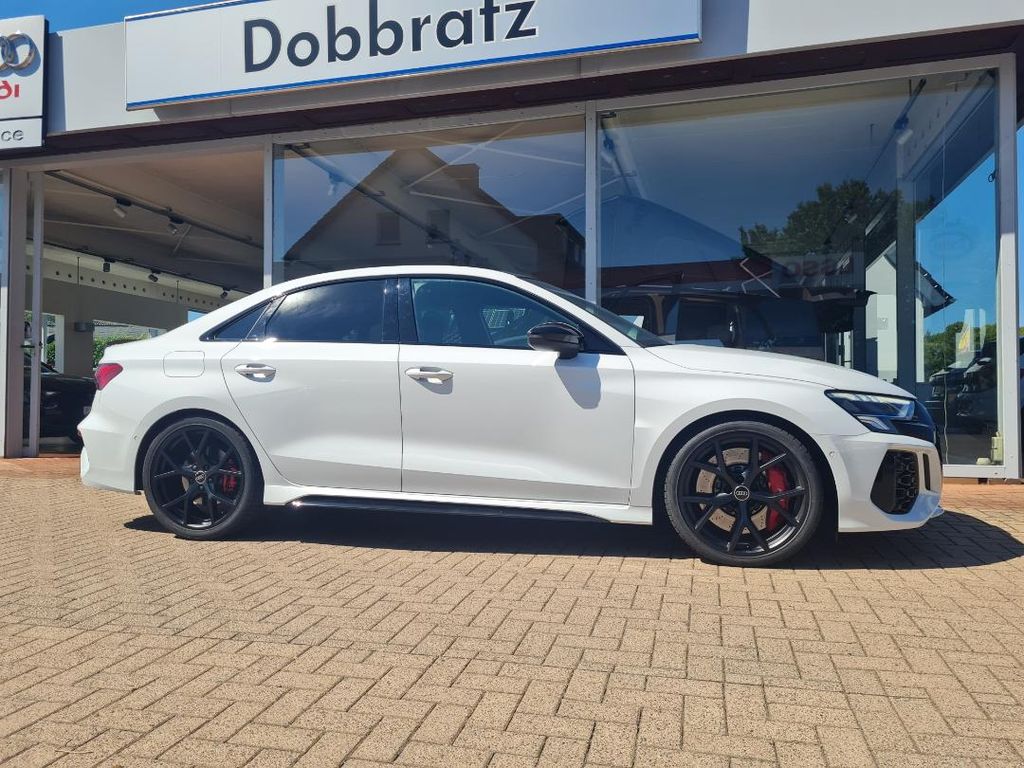 Image of Audi RS3