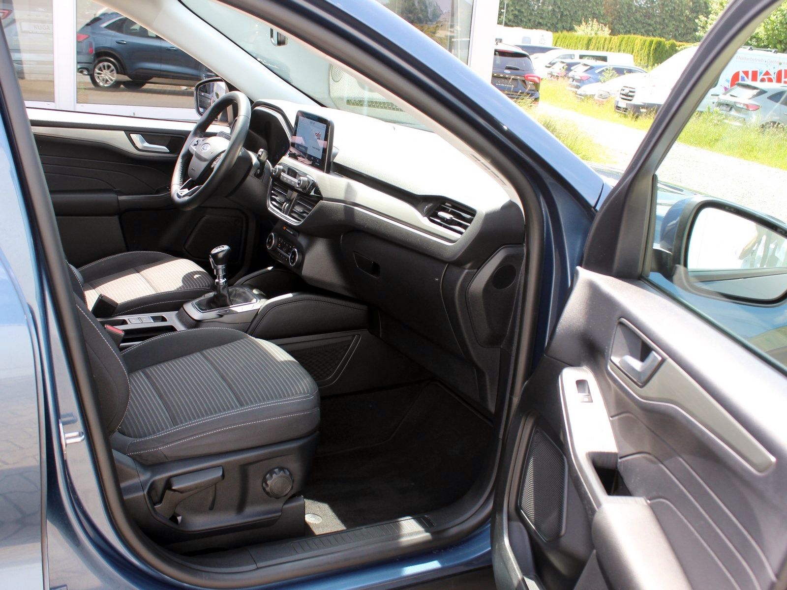 Fahrzeugabbildung Ford Kuga Titanium 1,5 EcoBoost Start/Stopp