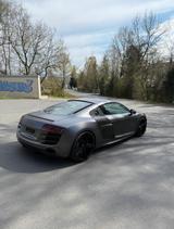 Audi R8 4.2 FSI R tronic quattro - - Audi R8: Sportwagen