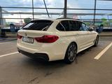 BMW 520d xDrive Touring M Paket 8-fach bereift - BMW 520 in Augsburg