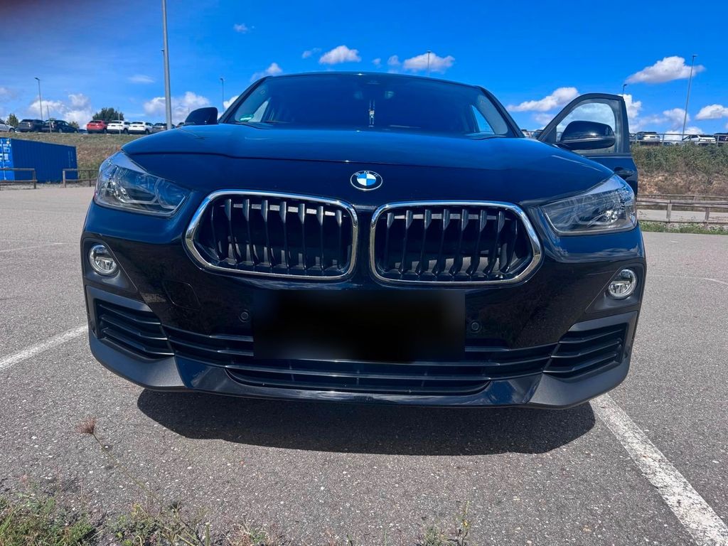Image of BMW iX2