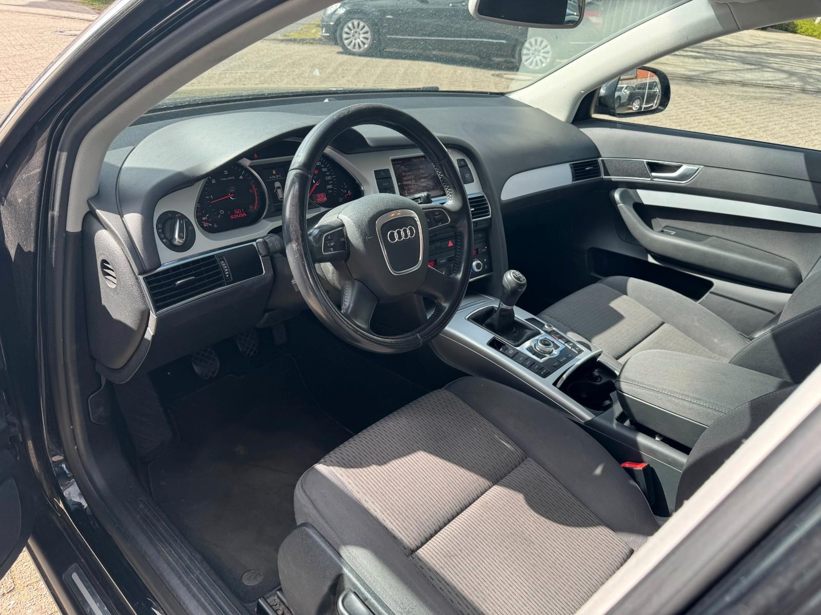 Audi A6 2011 — photo 18