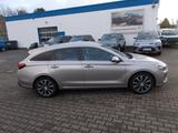 Hyundai i30 cw Premium, AHK Leder Navi LED, zus. Alu WR - Hyundai i30: Cw