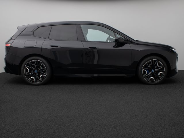 Foto Nummer 5: BMW iX