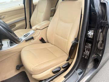 BMW 330 - 11