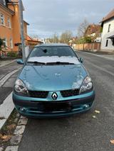 Renault Clio - gebrauchte Renault Clio aus dem Jahr 2003