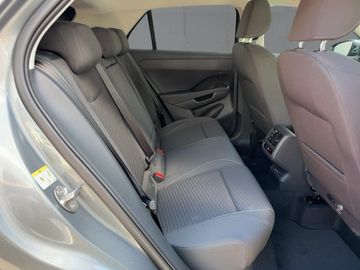 Volkswagen T-Roc - 12