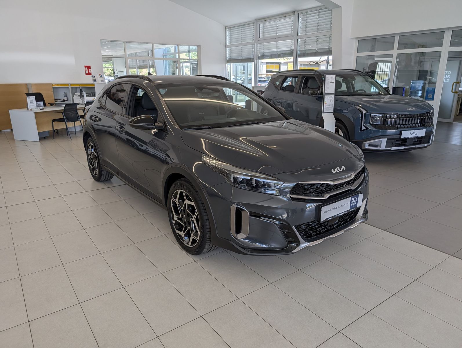 KIA XCeed 1.6 T-GDI 180 DCT7 GT-Line Leder – Bild 5