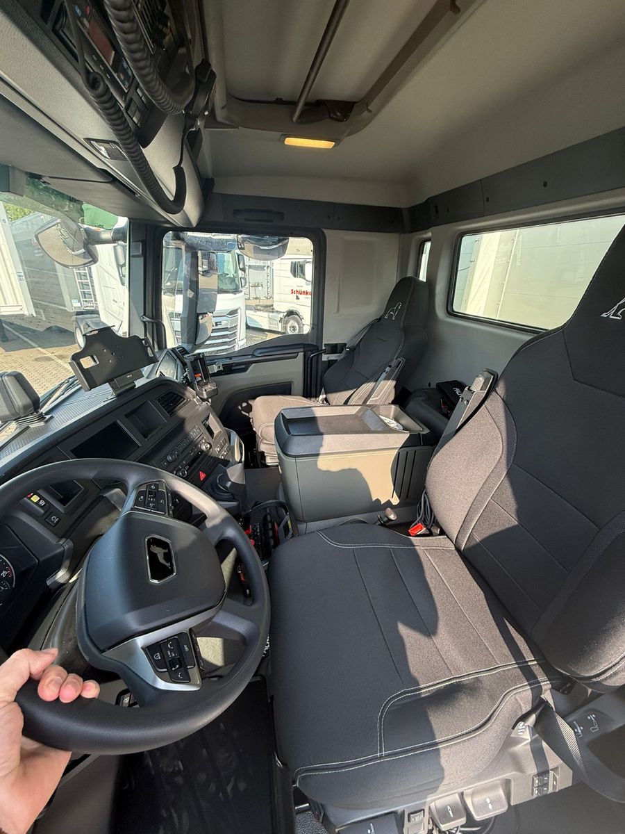 Fahrzeugabbildung MAN TGS 26.430 6x2 Palfinger PK 35.502  !!5600 km!!!